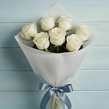 Букет 7 Белых роз Эдлесс Лав в Выкса