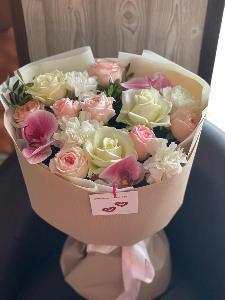 Букет цветов из: Орхидеи, Розы и Гвоздики в Выкса