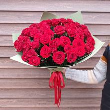 Букет 55 Красных роз Фридом #REPLACE_PRED# Выкса