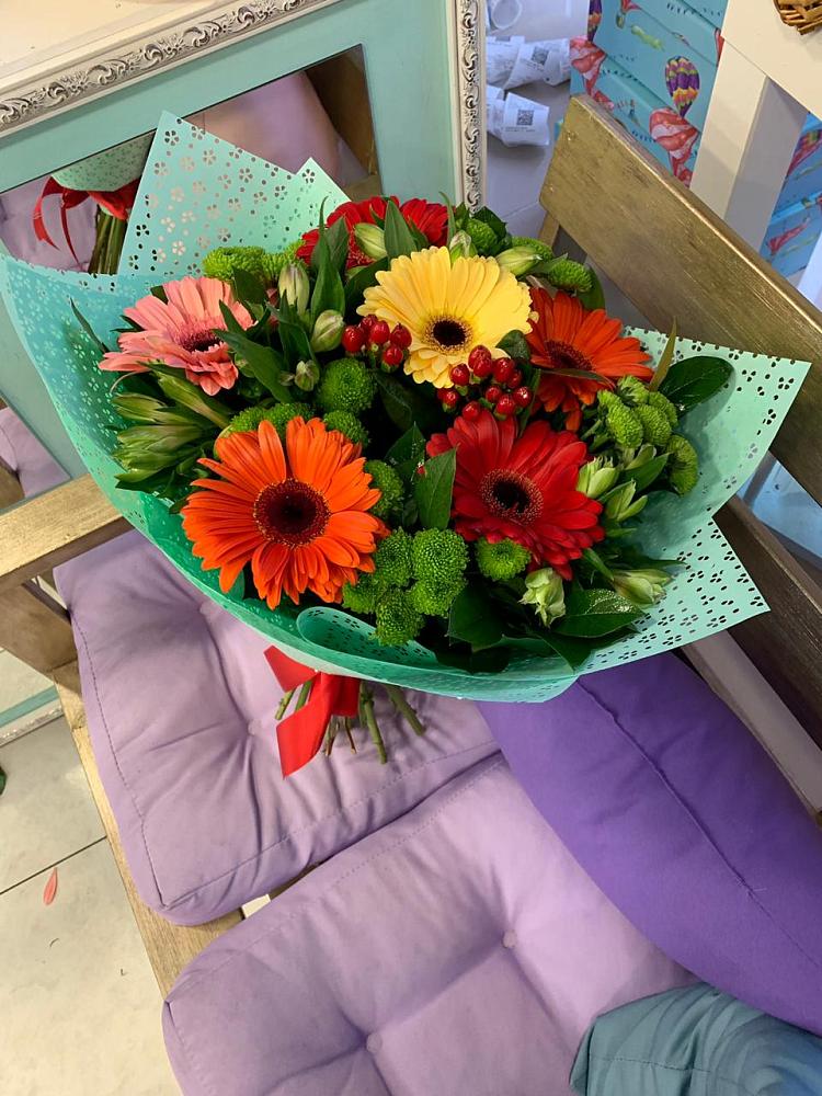 Букет цветов из: Герберы, Хризантемы и Альстромерии в Выкса