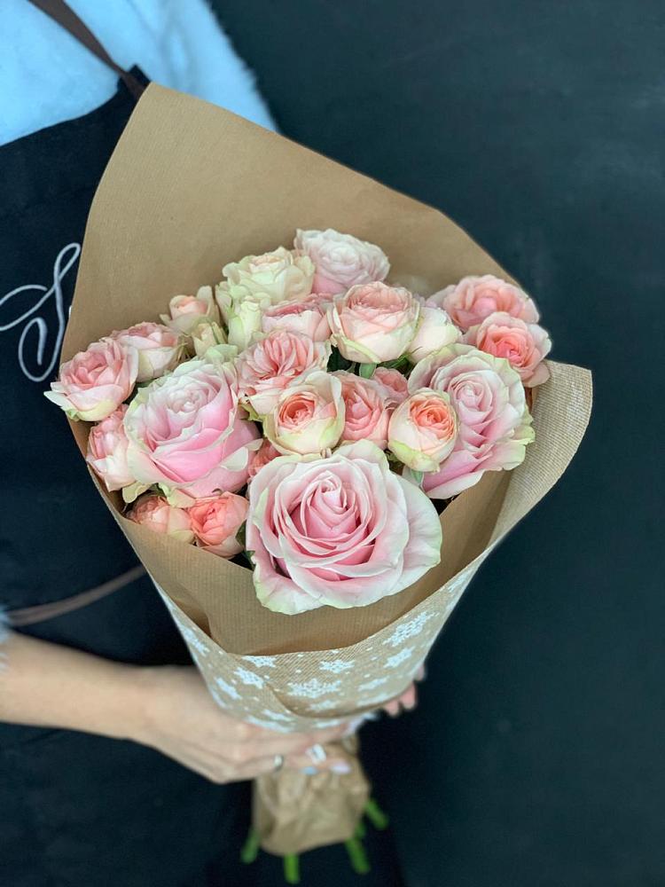 Букет цветов из: Хризантемы и Розы в Выкса